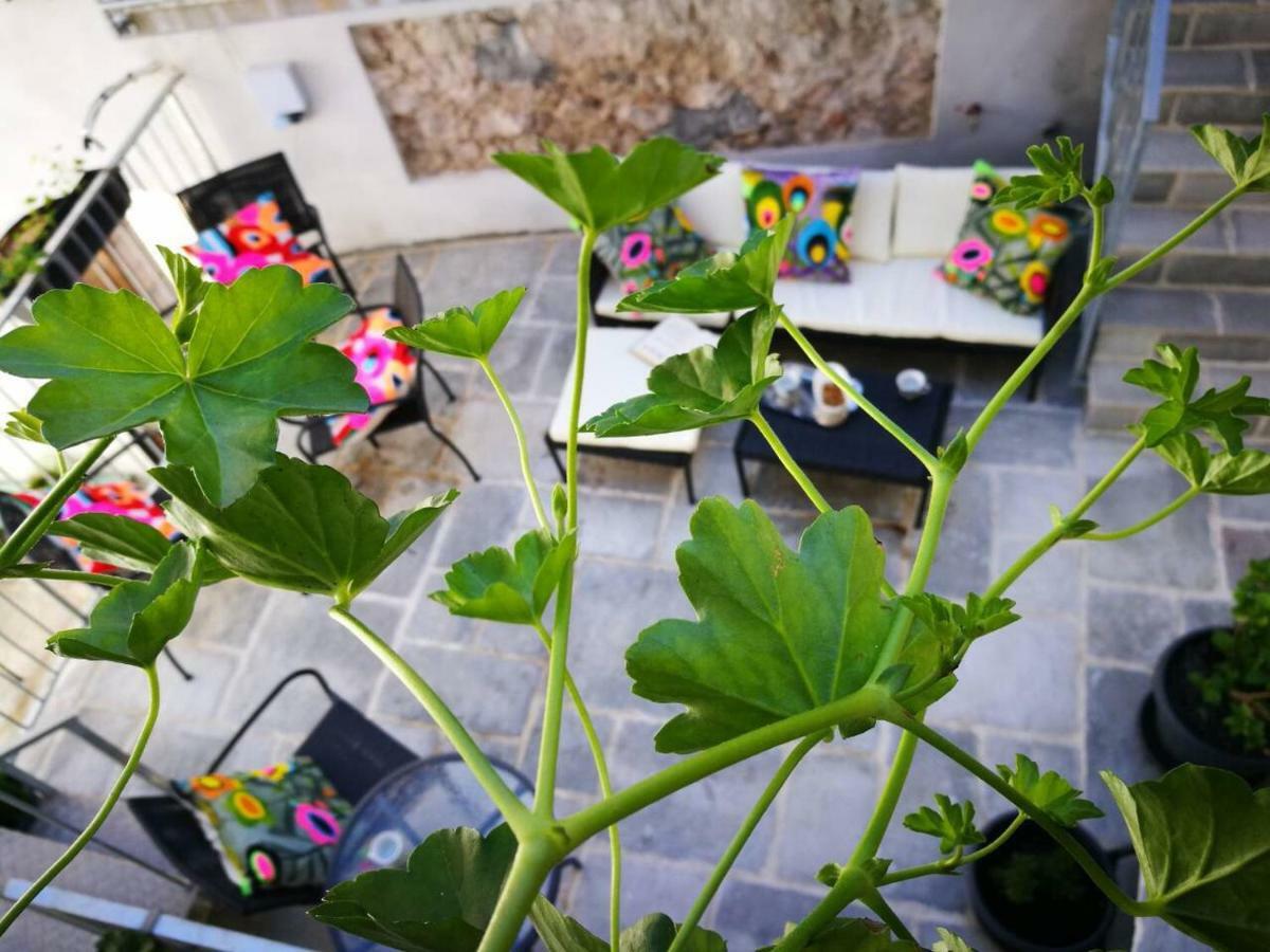 Cres Art Studio Lime Apartment Exteriér fotografie